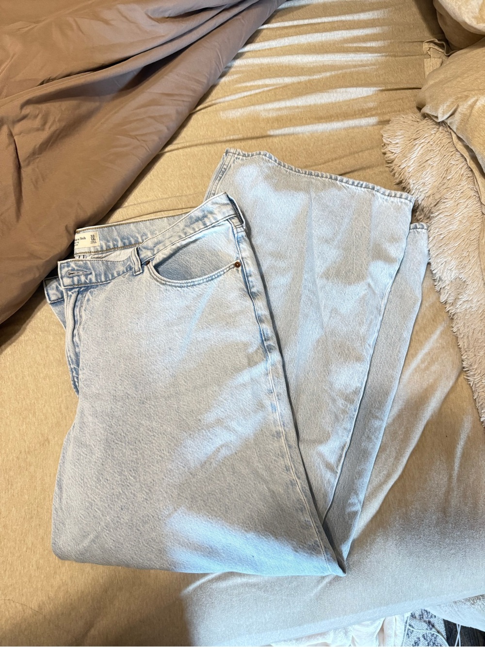 abercrombie wide leg jeans